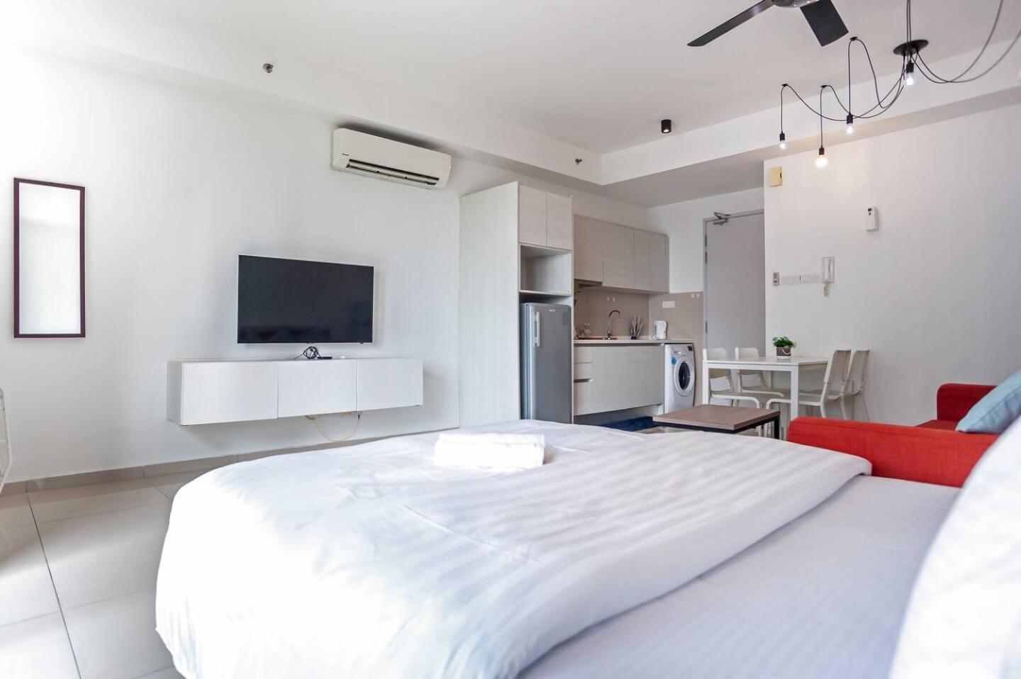 I-city Luxury Condominiums, - Smarthome Apartemen Shah Alam