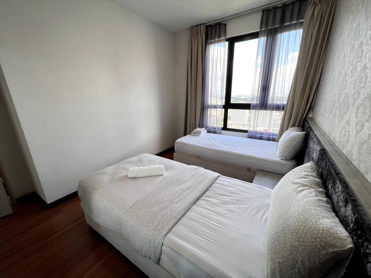 I-city Luxury Condominiums, - Smarthome