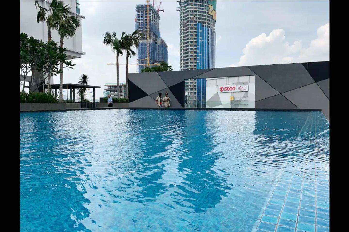 I-city Luxury Condominiums, - Smarthome Apartment