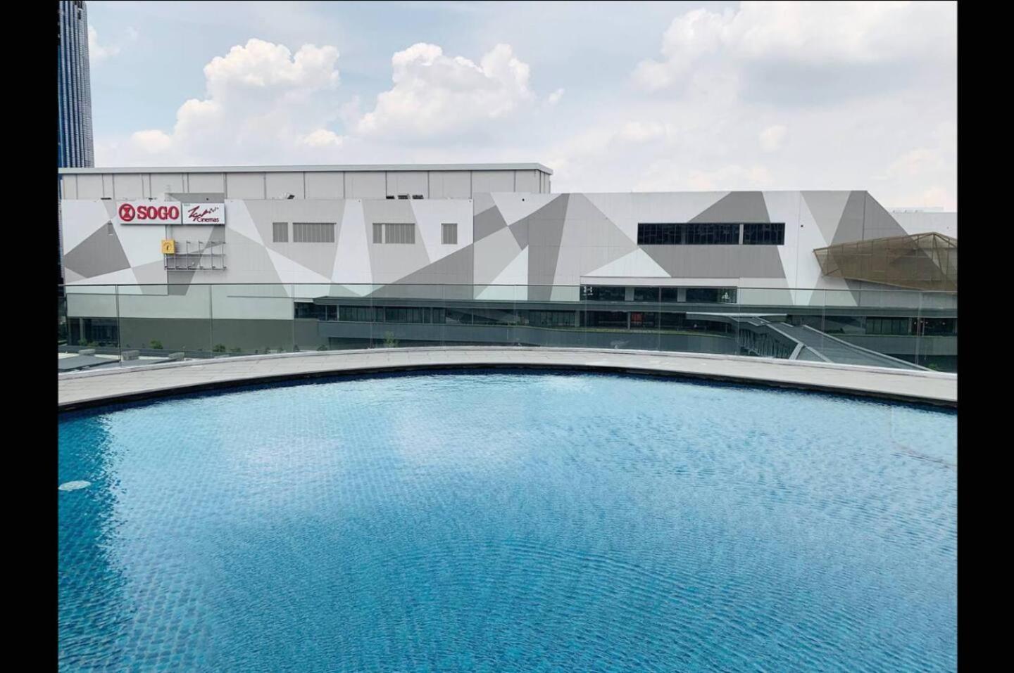 I-city Luxury Condominiums, - Smarthome *