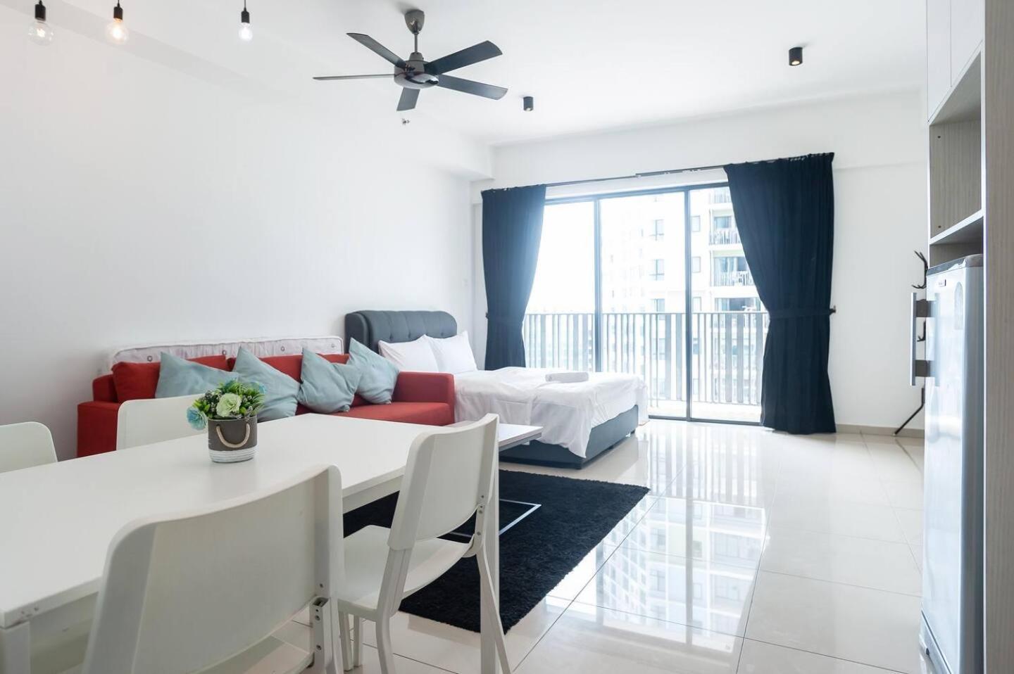 I-city Luxury Condominiums, - Smarthome Shah Alam