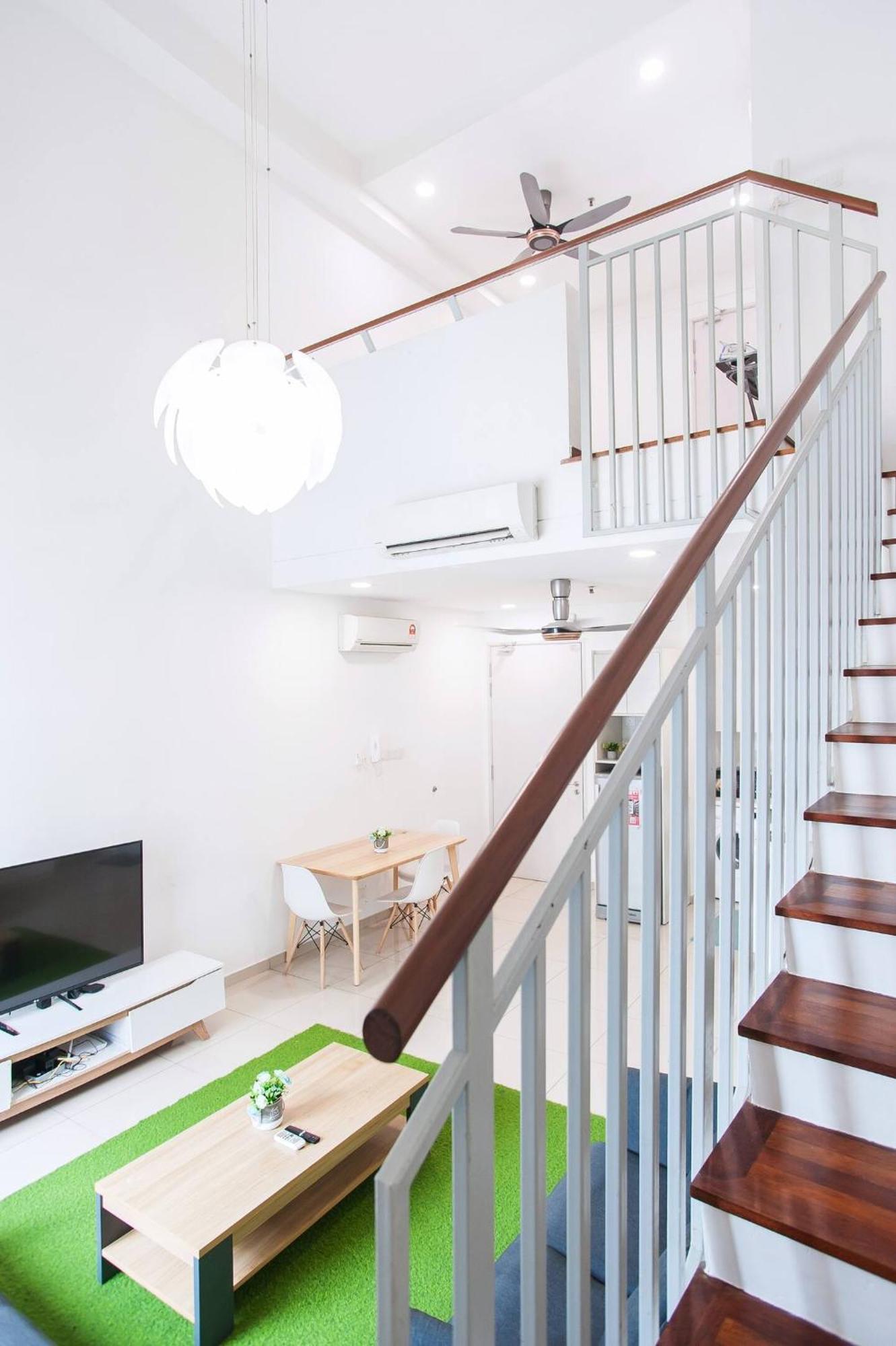 Apartment I-city Luxury Condominiums, - Smarthome