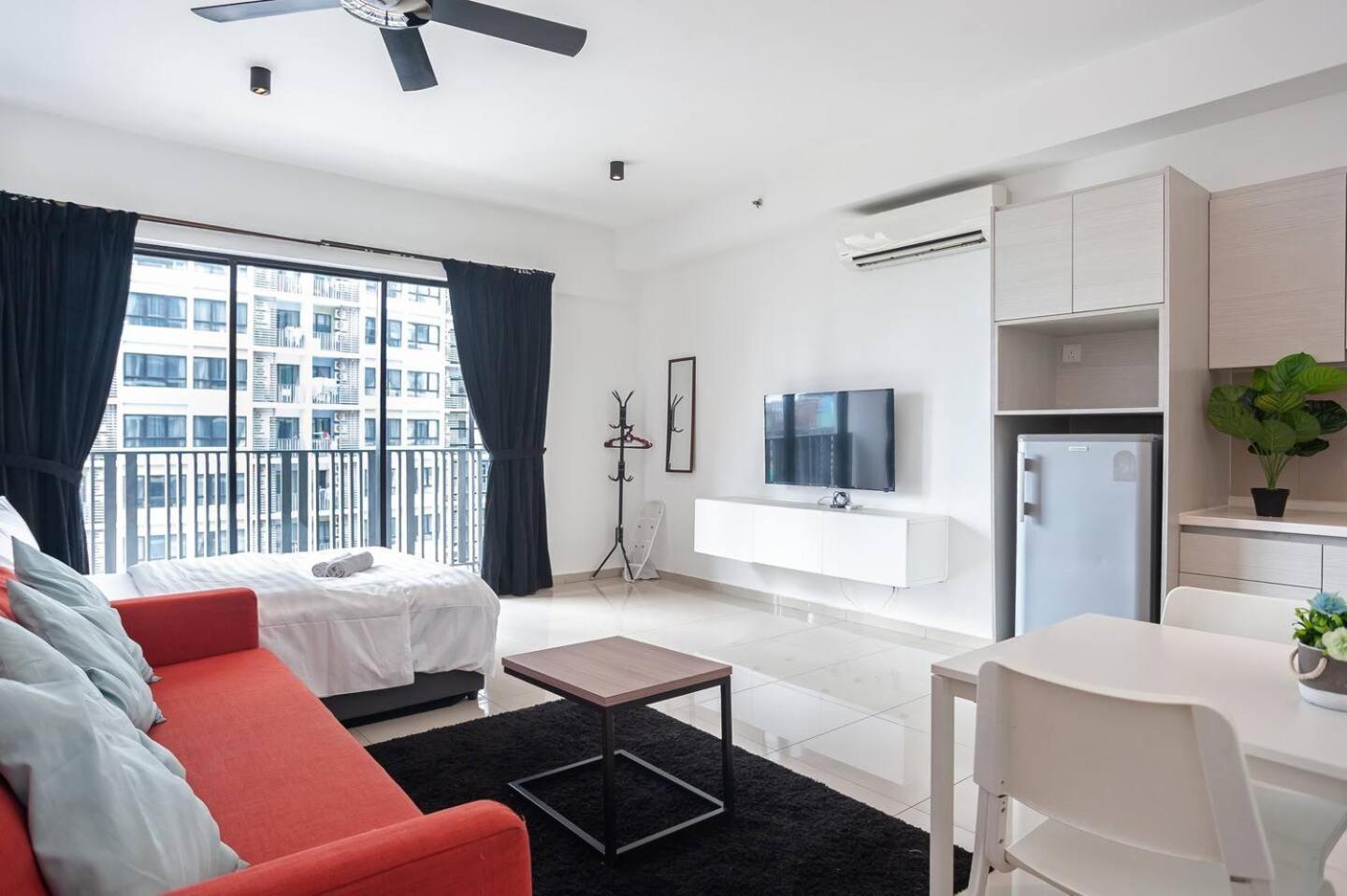 I-city Luxury Condominiums, - Smarthome Apartment