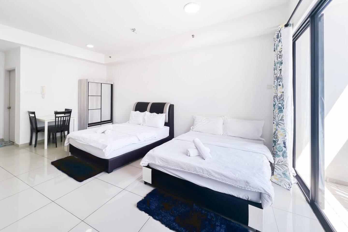 Apartment I-city Luxury Condominiums, - Smarthome Shah Alam