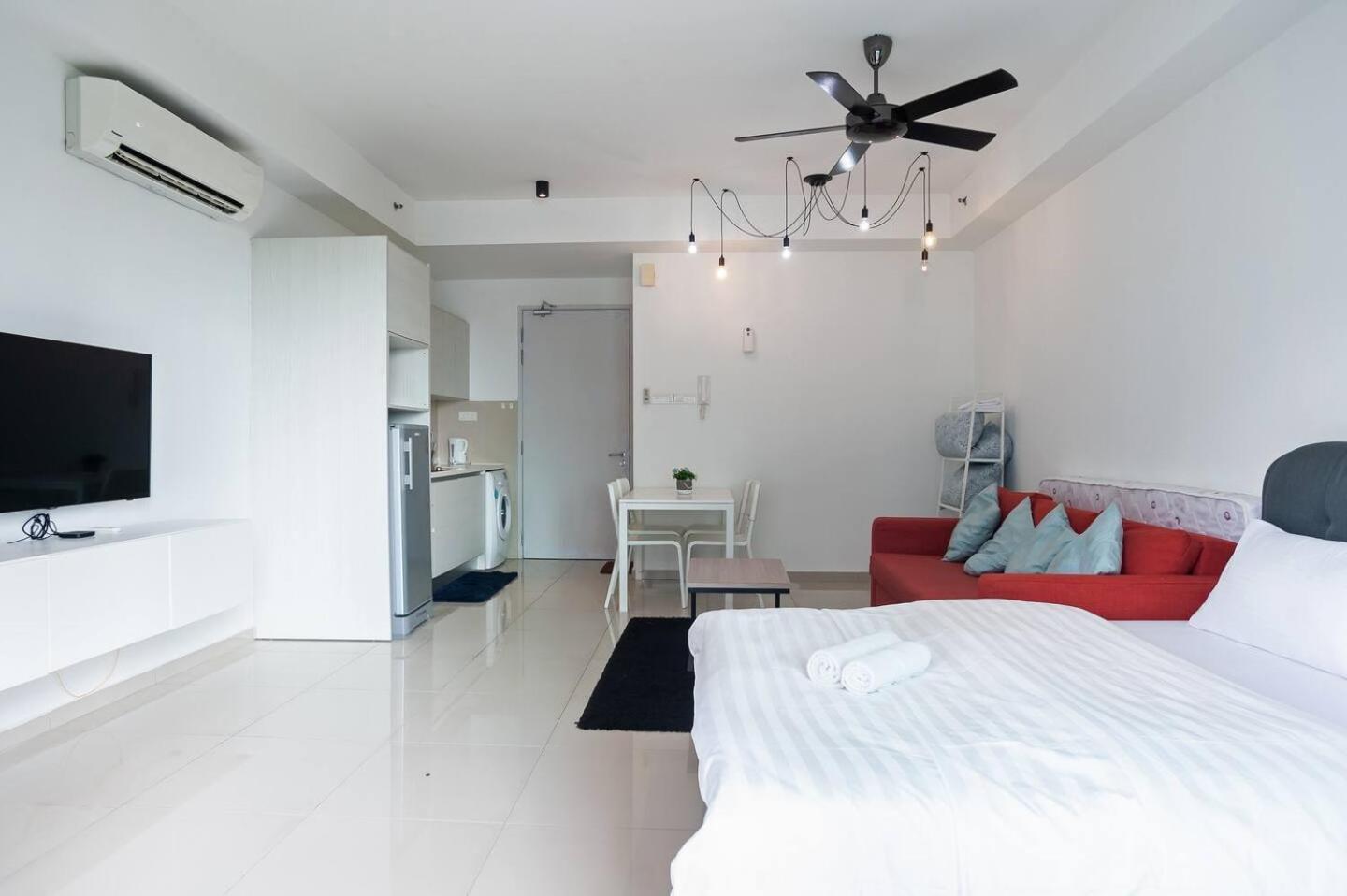 I-city Luxury Condominiums, - Smarthome Shah Alam