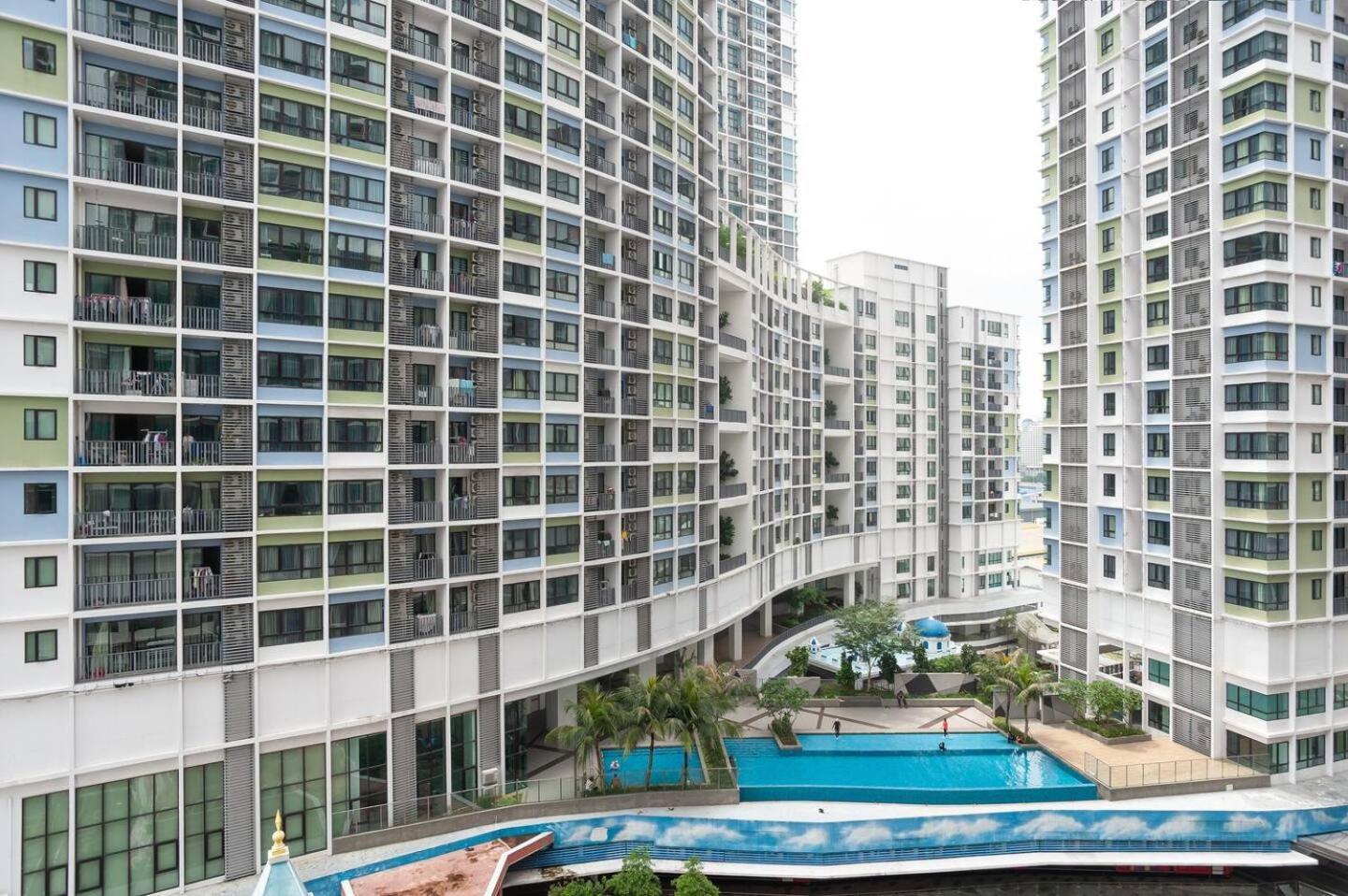 I-city Luxury Condominiums, - Smarthome