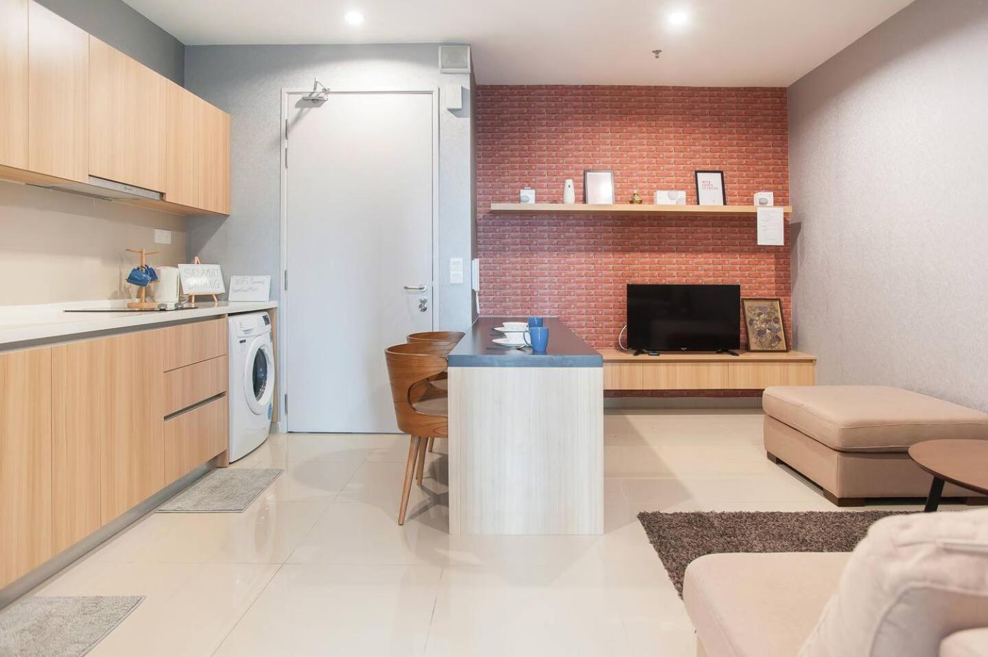I-city Luxury Condominiums, - Smarthome Apartment *
